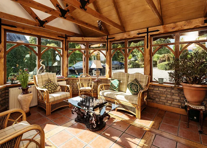 Tudor Lodge